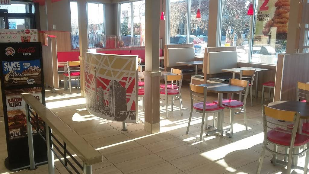 Burger King | restaurant | 940 Lawrence Ave W, North York, ON M6A 1C4, Canada | 4162569439 OR +1 416-256-9439