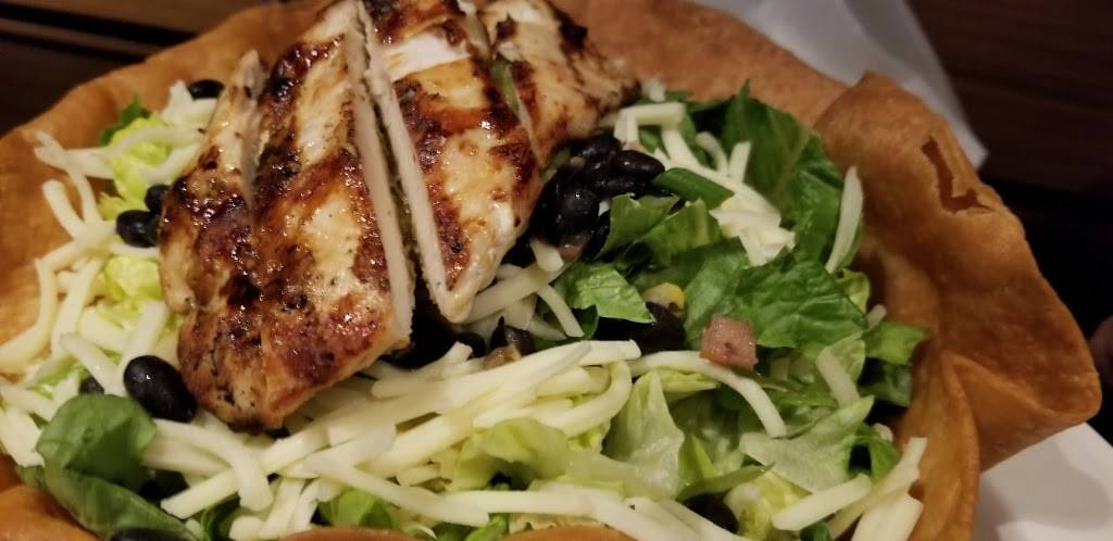 Brew City Grill & Brew House | restaurant | 104 Shrewsbury St, Worcester, MA 01604, USA | 5087523862 OR +1 508-752-3862