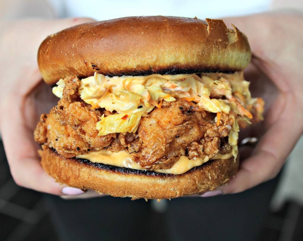 Rhyme or Reason | restaurant | 1938 W Division St, Chicago, IL 60622, USA | 7736878240 OR +1 773-687-8240