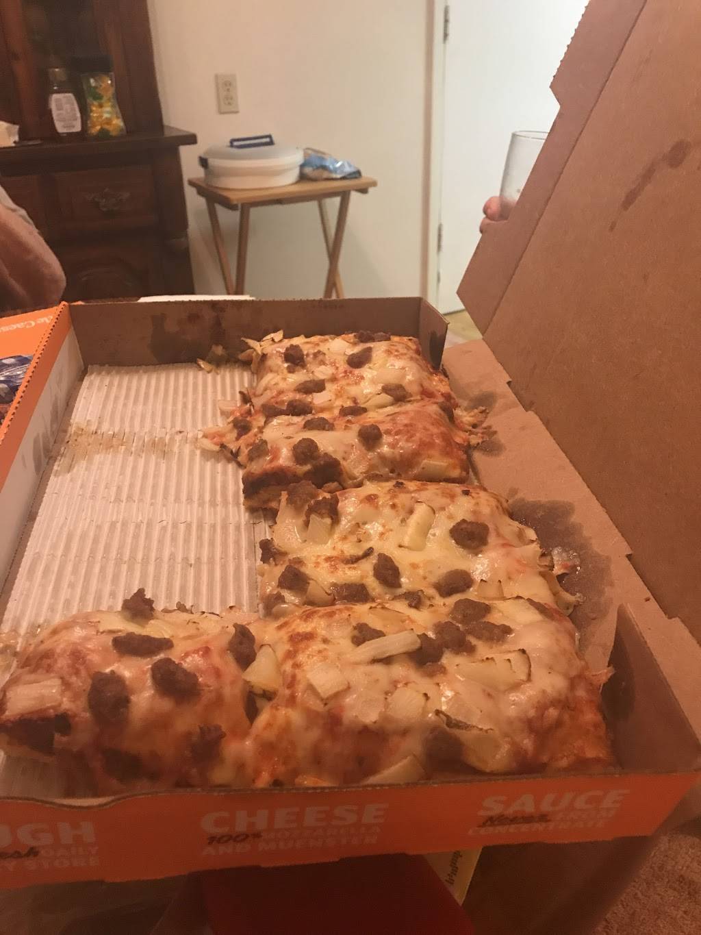 Little Caesars Pizza | meal takeaway | 755 27th Ave SW, Vero Beach, FL 32968, USA | 7727787717 OR +1 772-778-7717