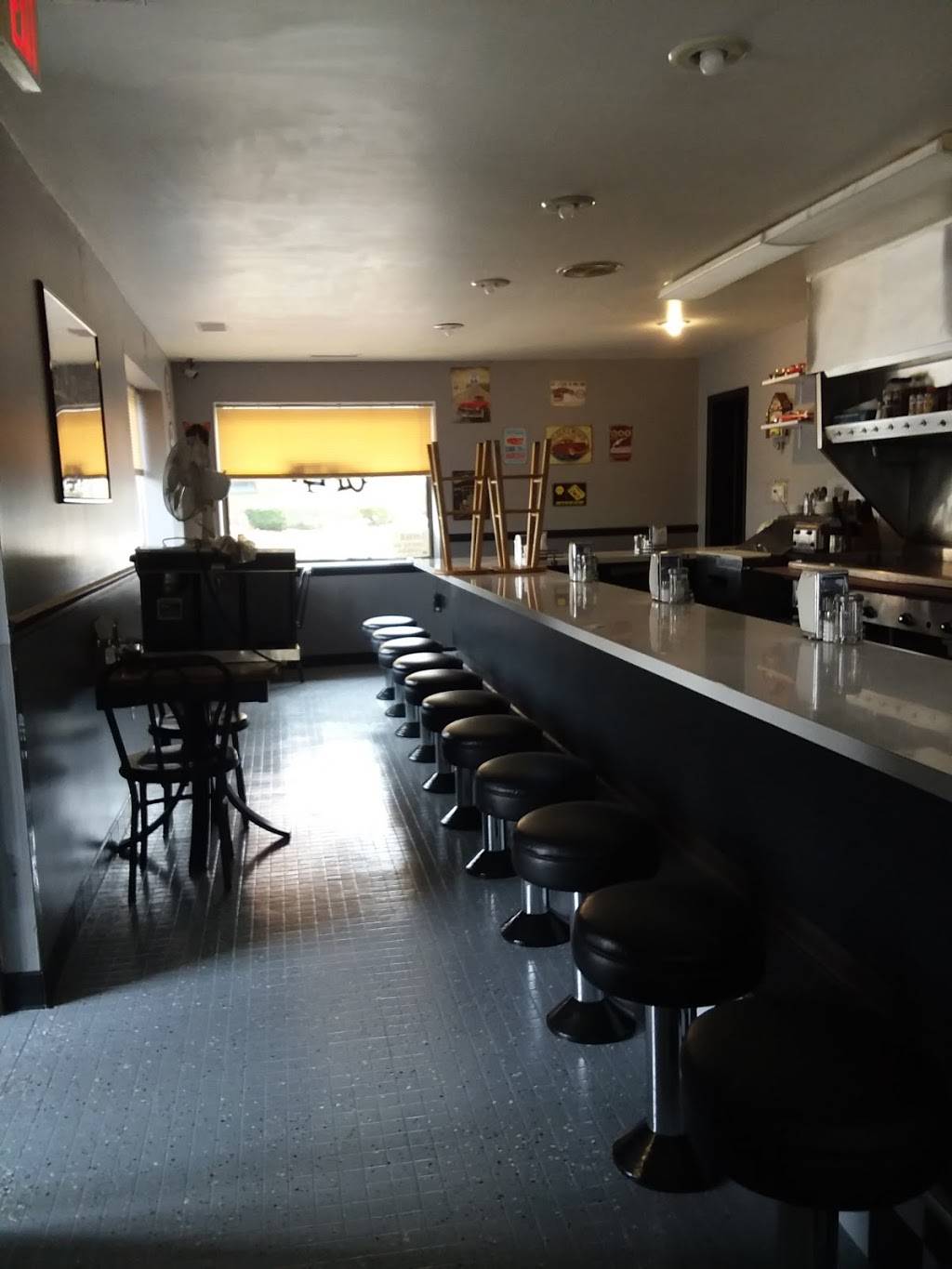 Cranky Crankshaft Cafe LLC | restaurant | 501 Lincolnway W, Mishawaka, IN 46544, USA | 5743145386 OR +1 574-314-5386