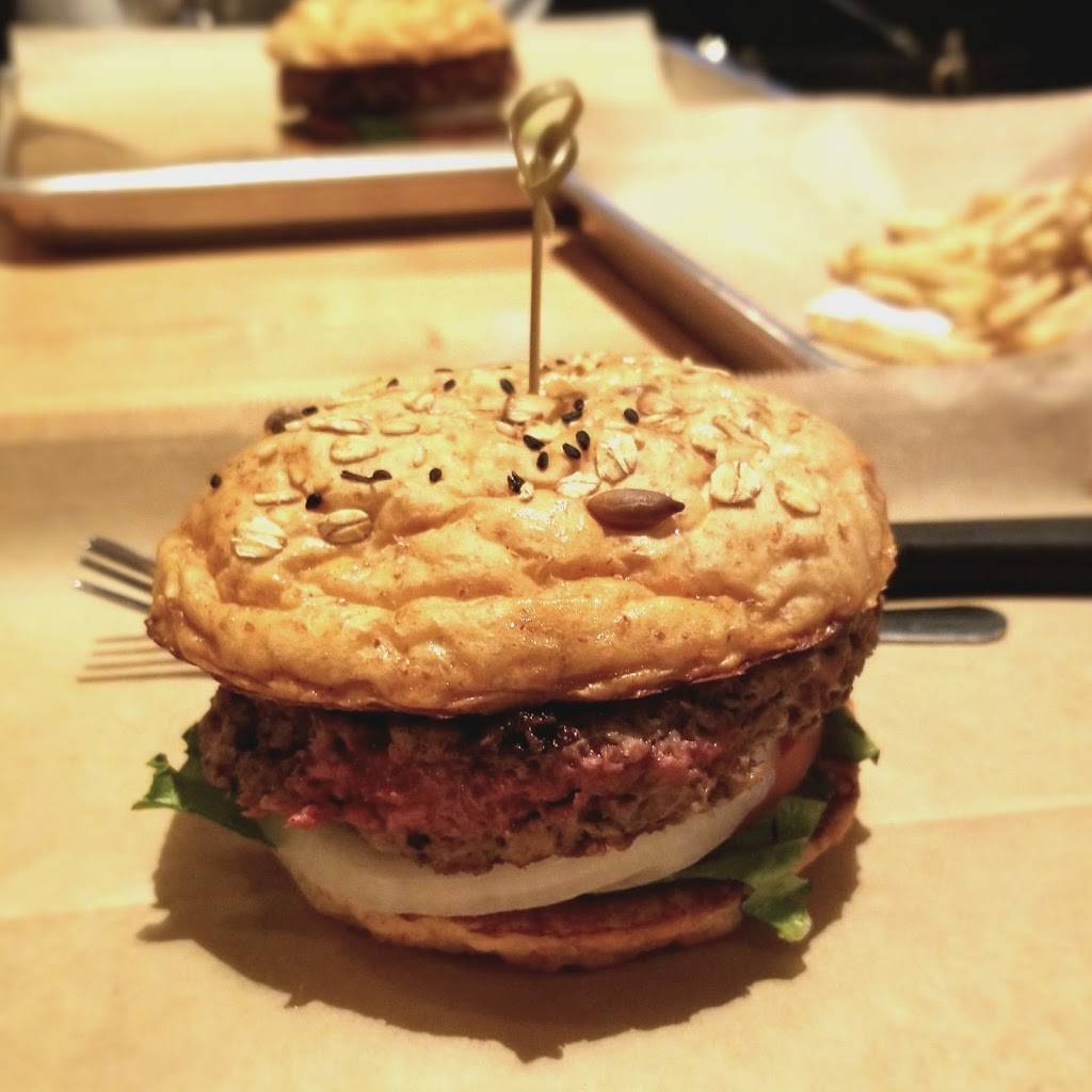 Hopdoddy Burger Bar | restaurant | 2300 W 7th St Ste 140, Fort Worth, TX 76107, USA | 8172702337 OR +1 817-270-2337
