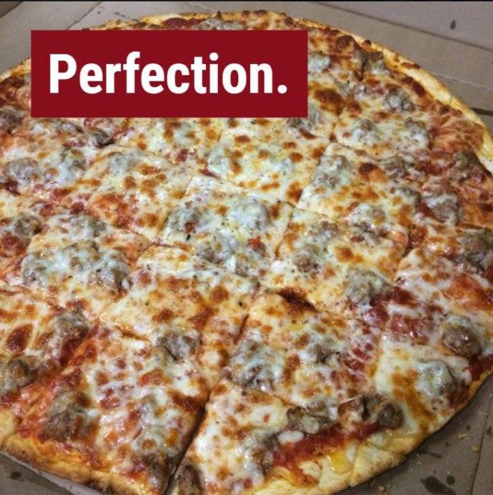 Papa Saverios Pizzeria lake in the hills | restaurant | 471 Randall Rd, Lake in the Hills, IL 60156, USA | 8478544444 OR +1 847-854-4444