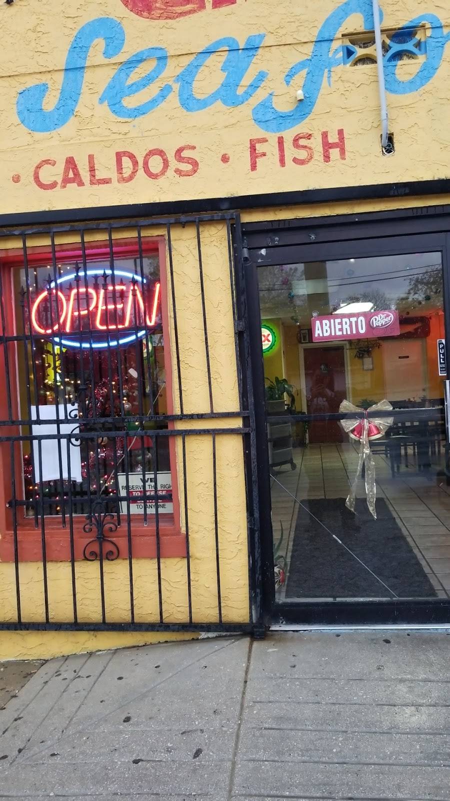 Camaron Pelado Seafood Restaurant | restaurant | 1113 Pleasanton Rd, San Antonio, TX 78214, USA | 2109282829 OR +1 210-928-2829