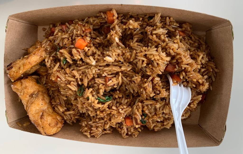 Thai Express | restaurant | Town Centre, 5100 Erin Mills Pkwy, Mississauga, ON L5M 4Z5, Canada | 9056072903 OR +1 905-607-2903