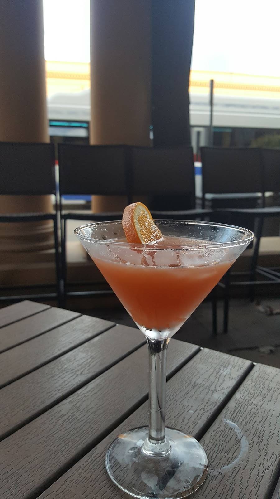 Eleven | restaurant | 591 N High St, Columbus, OH 43215, USA | 6142259611 OR +1 614-225-9611