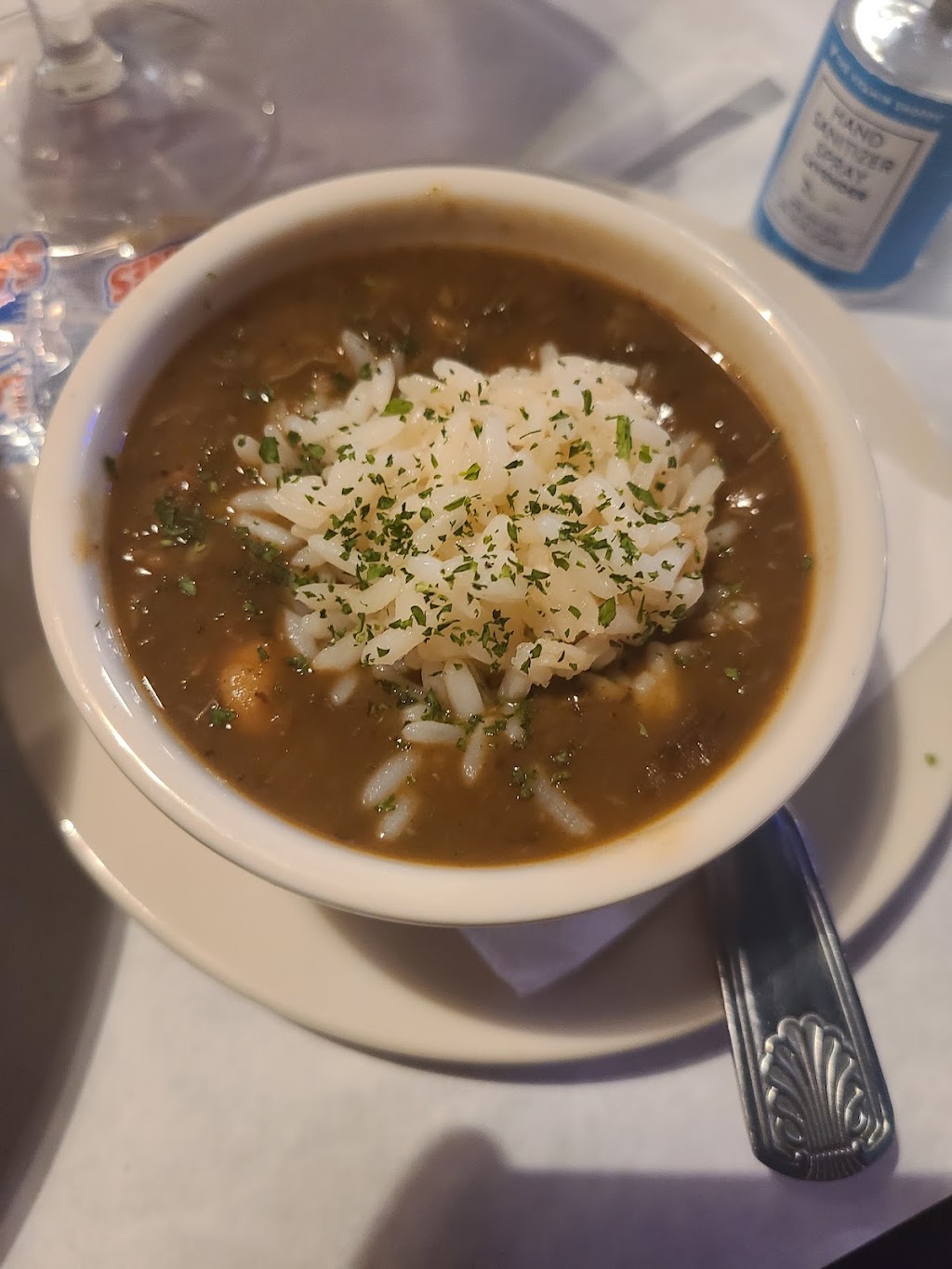 Half Shell Oyster House | restaurant | 3654 Airport Blvd, Mobile, AL 36608, USA | 2513389350 OR +1 251-338-9350