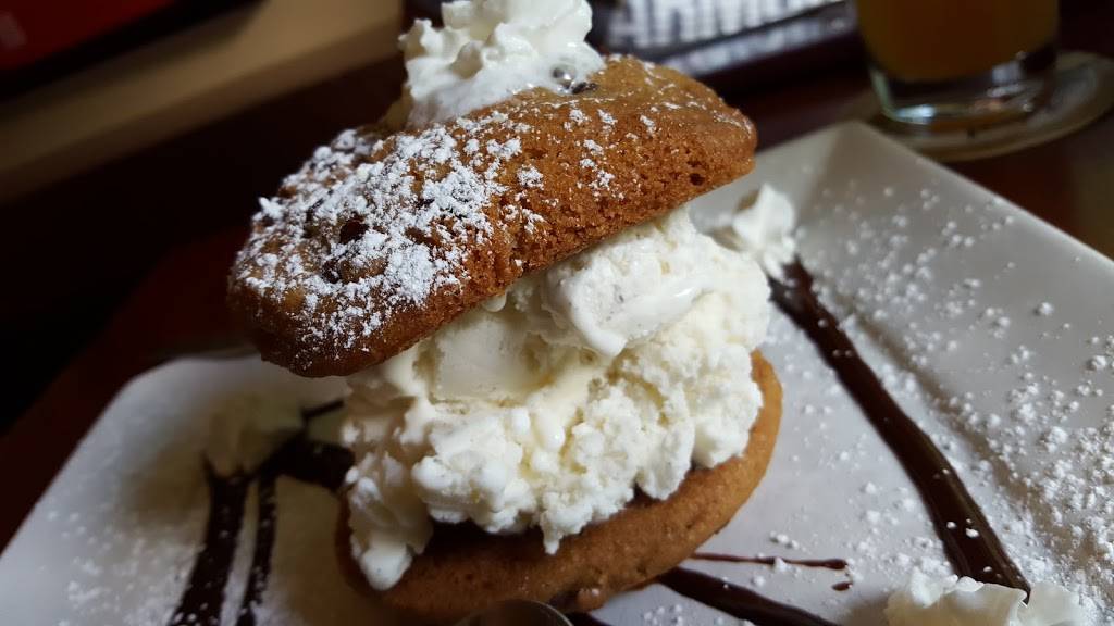 Gunpowder Lodge | restaurant | 10092 Belair Rd, Kingsville, MD 21087, USA | 4102562626 OR +1 410-256-2626