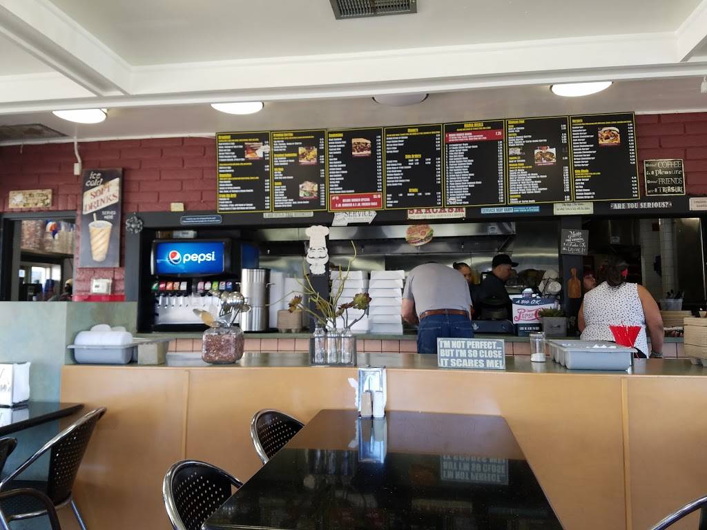 Burgermania | restaurant | 124 E Foothill Blvd, Rialto, CA 92376, USA | 9098745171 OR +1 909-874-5171