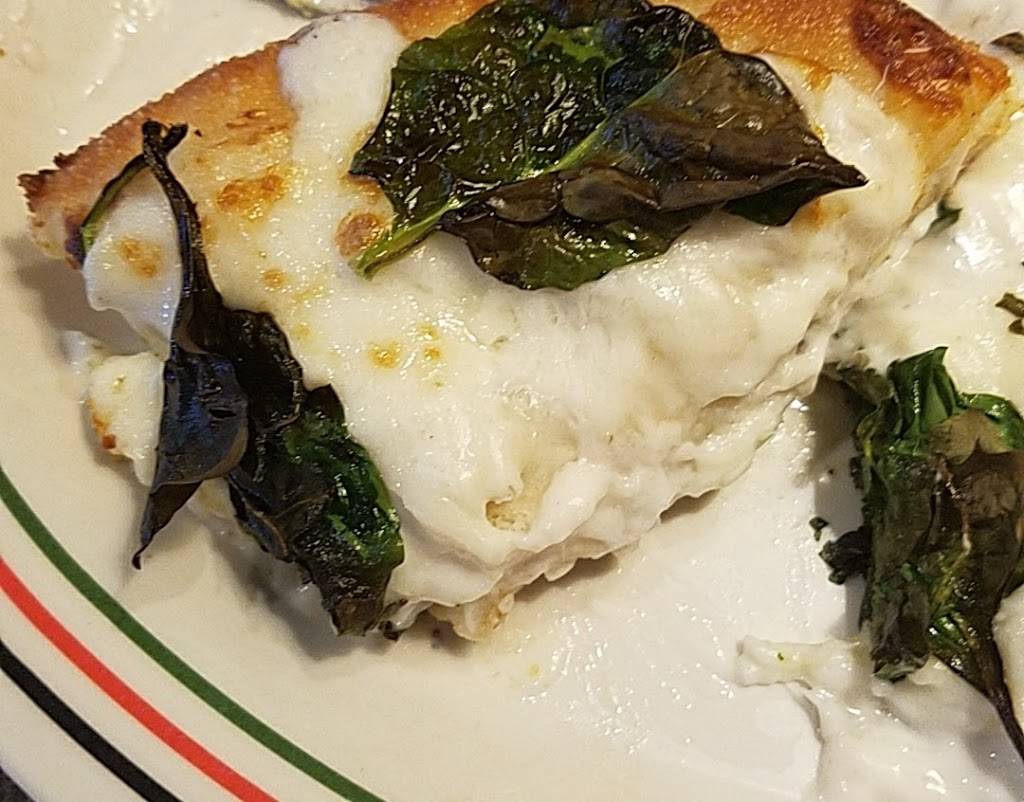 Pizza Hut | meal takeaway | 974 Barnes Crossing Rd, Tupelo, MS 38801, USA | 6628427710 OR +1 662-842-7710