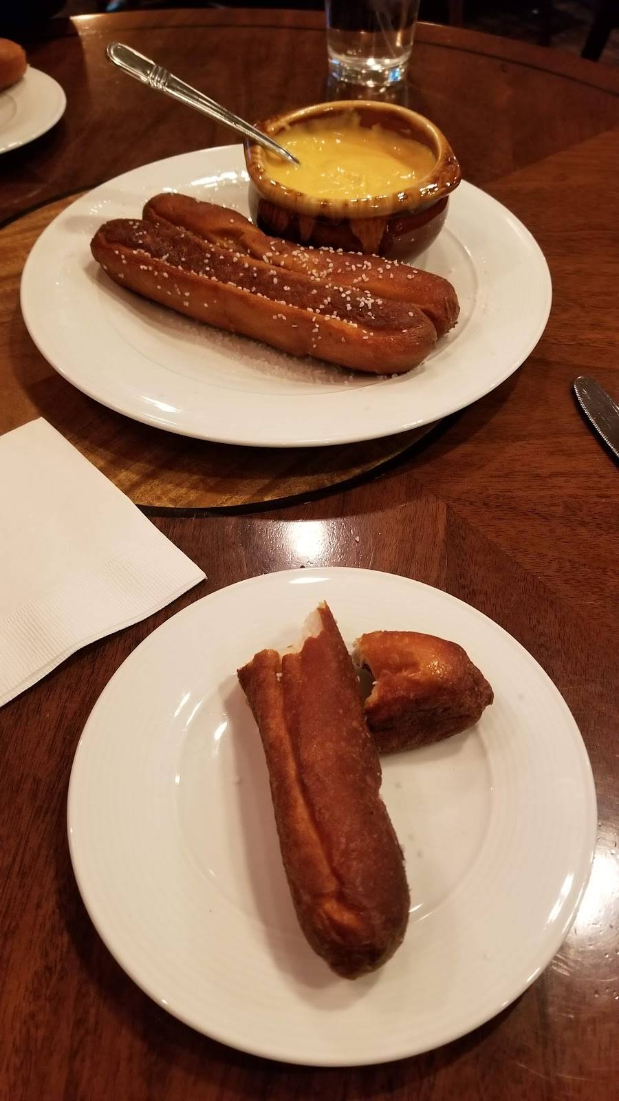 Power Plant Bar & Grill | restaurant | 8670 IN-56, French Lick, IN 47432, USA | 8889369360 OR +1 888-936-9360