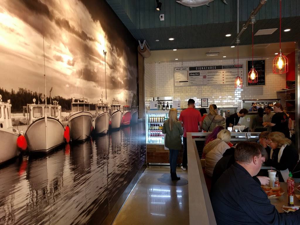 Slapfish | restaurant | 101 W Avenida Vista Hermosa, San Clemente, CA 92672, USA | 9495585090 OR +1 949-558-5090