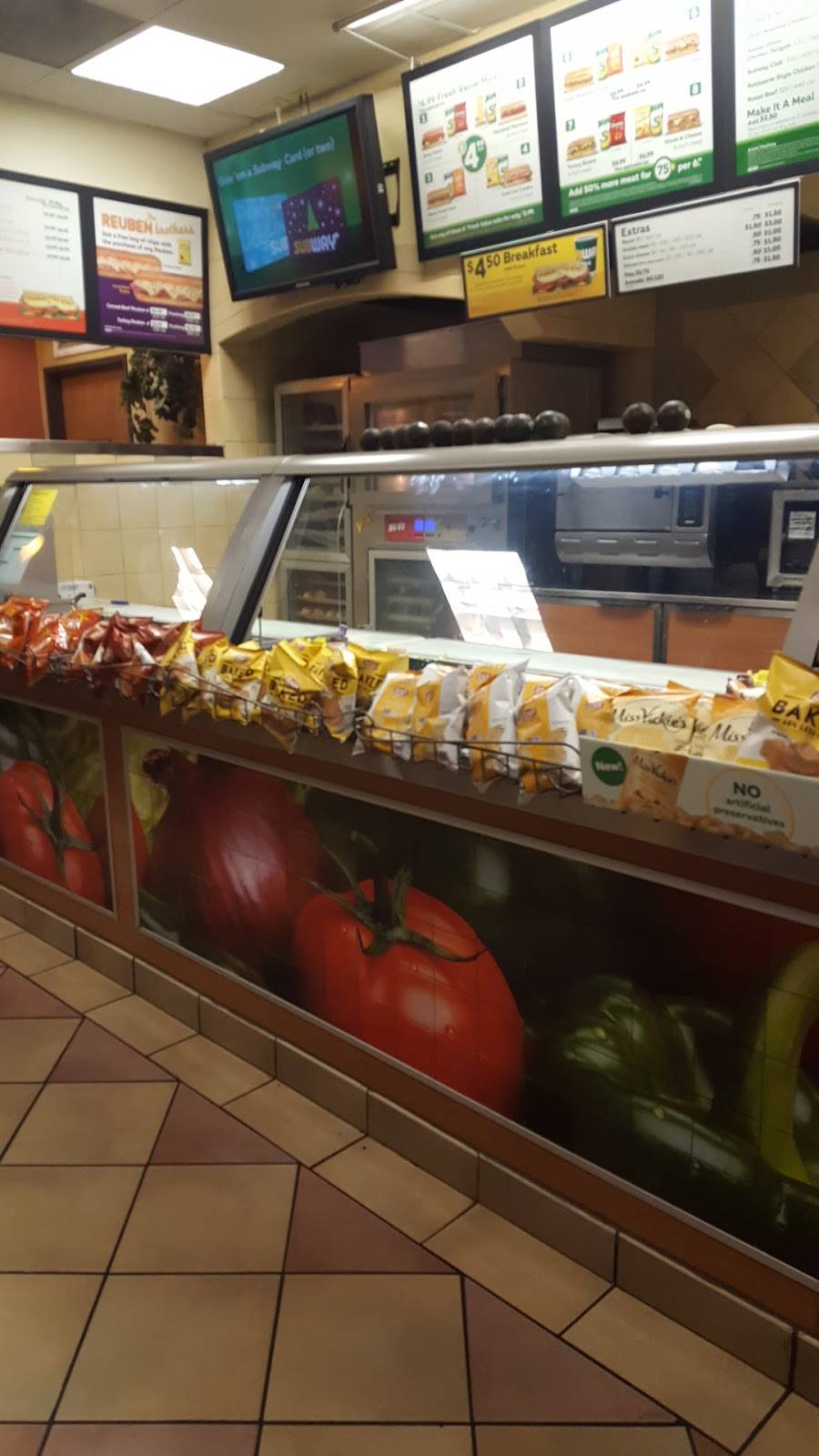 Subway Restaurants | restaurant | 1400 Pico Blvd, Los Angeles, CA 90015, USA | 2134778411 OR +1 213-477-8411