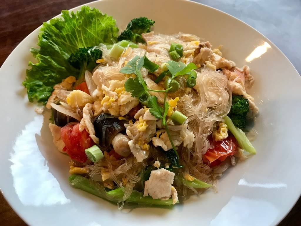 Siam Cafe Thai Food | restaurant | 16045 Sherman Way #D, Van Nuys, CA 91406, USA | 8189946383 OR +1 818-994-6383