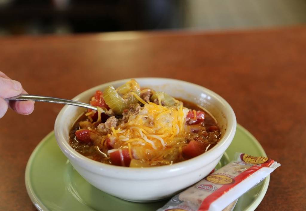 Kays Midtown Cafe | restaurant | 3333 W Division St, St Cloud, MN 56301, USA | 3207743030 OR +1 320-774-3030