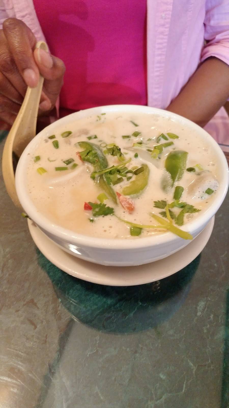 Capital Thai | restaurant | 997 Central Ave, Albany, NY 12205, USA | 5184894840 OR +1 518-489-4840