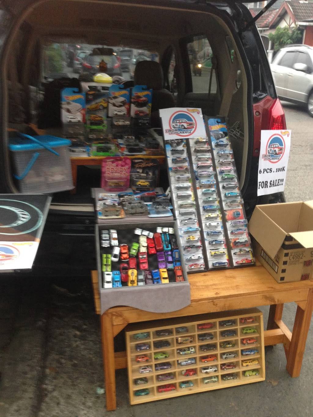 Toms Coffee Shop | restaurant | 250 E Burnside Ave, Bronx, NY 10457, USA | 7187312077 OR +1 718-731-2077