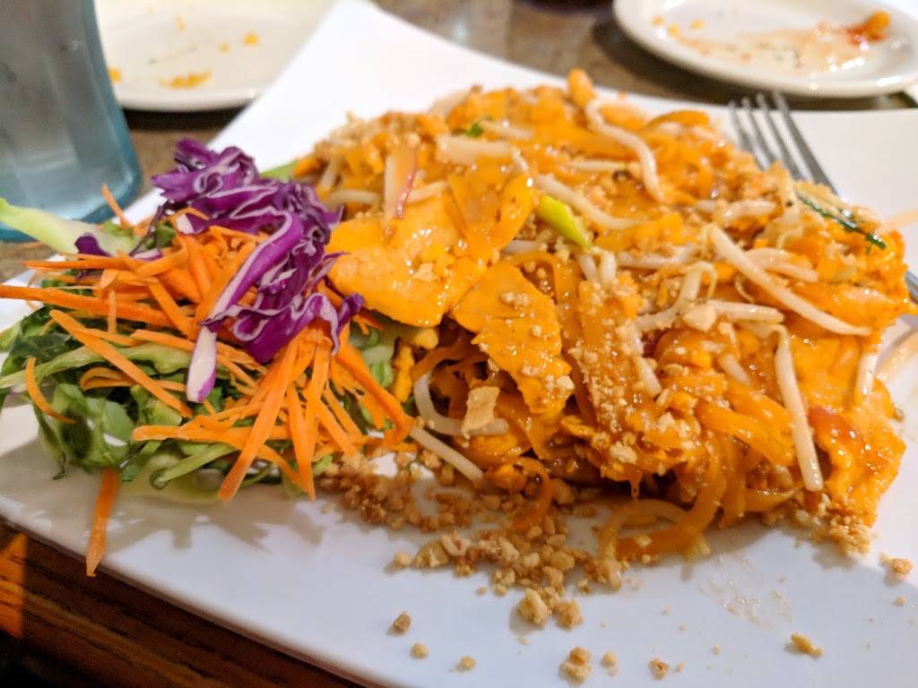 Mint Thai Cafe | restaurant | 1111 N Gilbert Rd #102, Gilbert, AZ 85234, USA | 4804975366 OR +1 480-497-5366