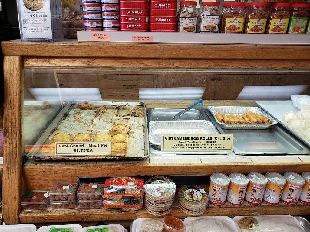 Huong Binh Bakery | restaurant | 6781 Wilson Blvd, Falls Church, VA 22044, USA | 7032379228 OR +1 703-237-9228