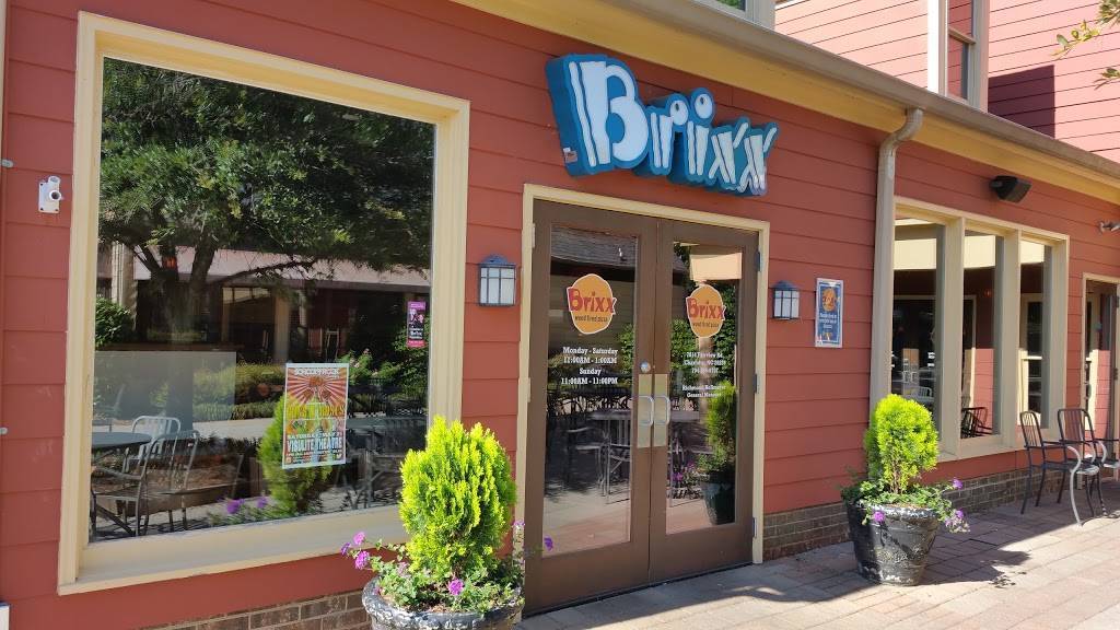Brixx Wood Fired Pizza - Foxcroft | restaurant | 4945, 7814 Fairview Rd, Charlotte, NC 28226, USA | 7042950707 OR +1 704-295-0707