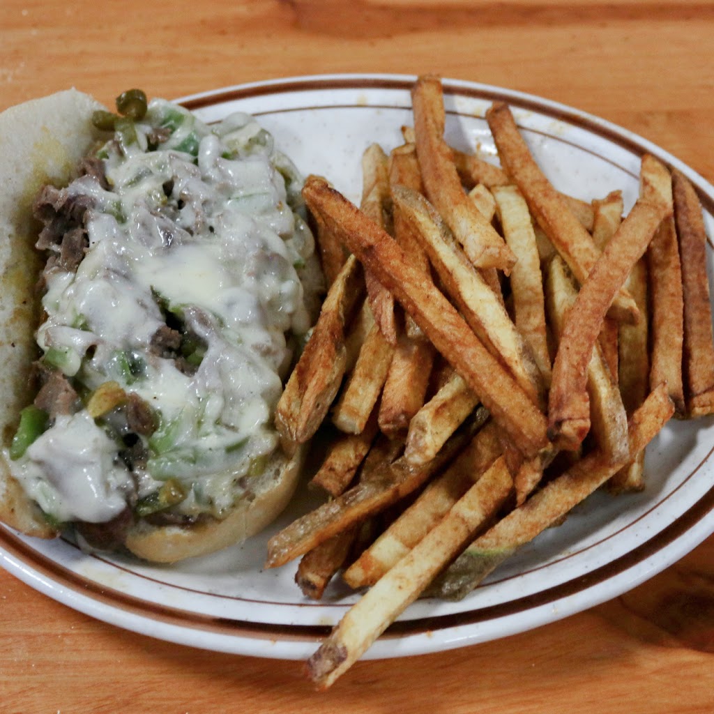 Whiskey River Saloon | restaurant | 125 E Concho Ave, San Angelo, TX 76903, USA | 3252843400 OR +1 325-284-3400