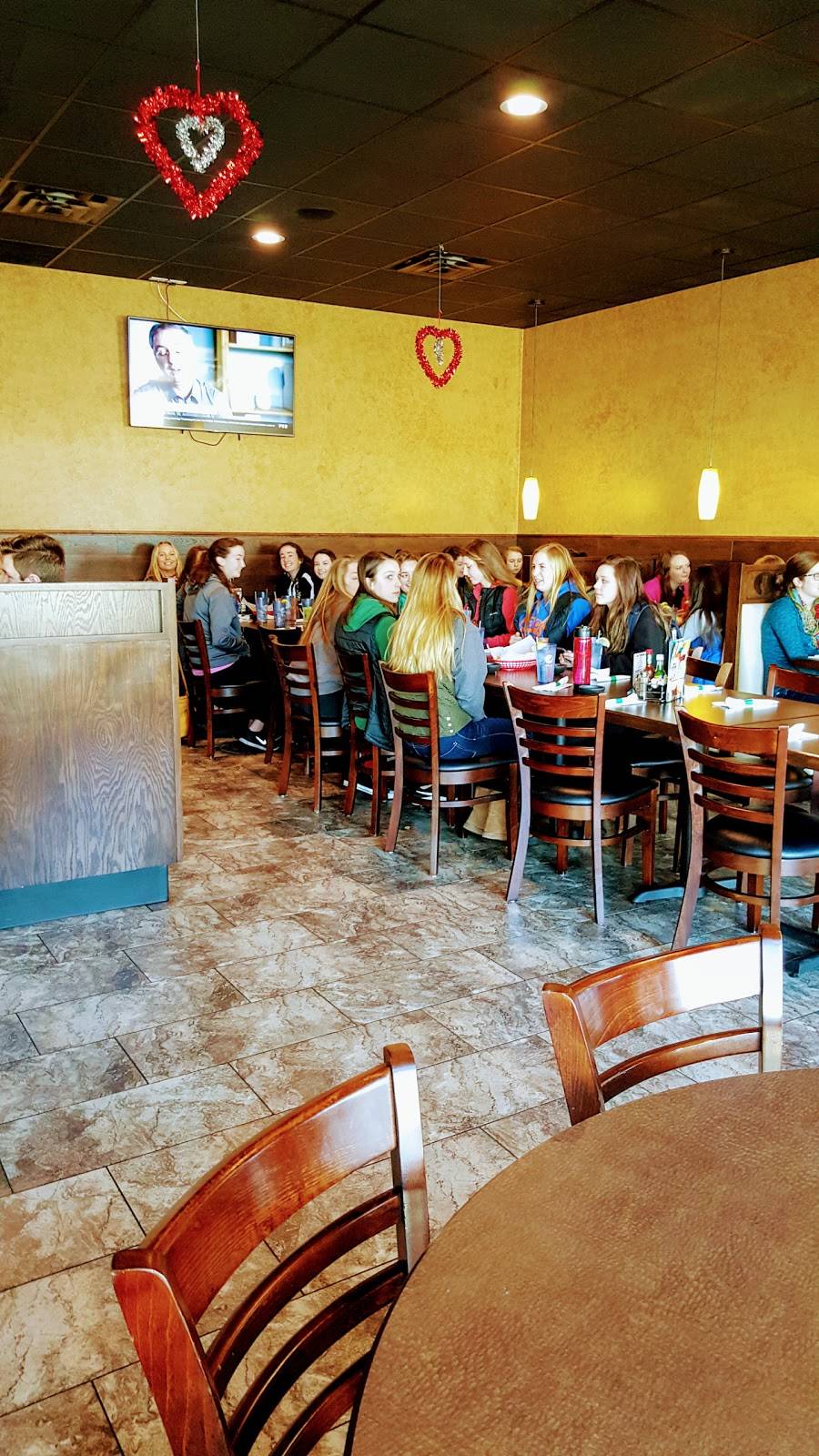 Don Julio | restaurant | 11347 North Ave, Chisago City, MN 55013, USA | 6512574557 OR +1 651-257-4557