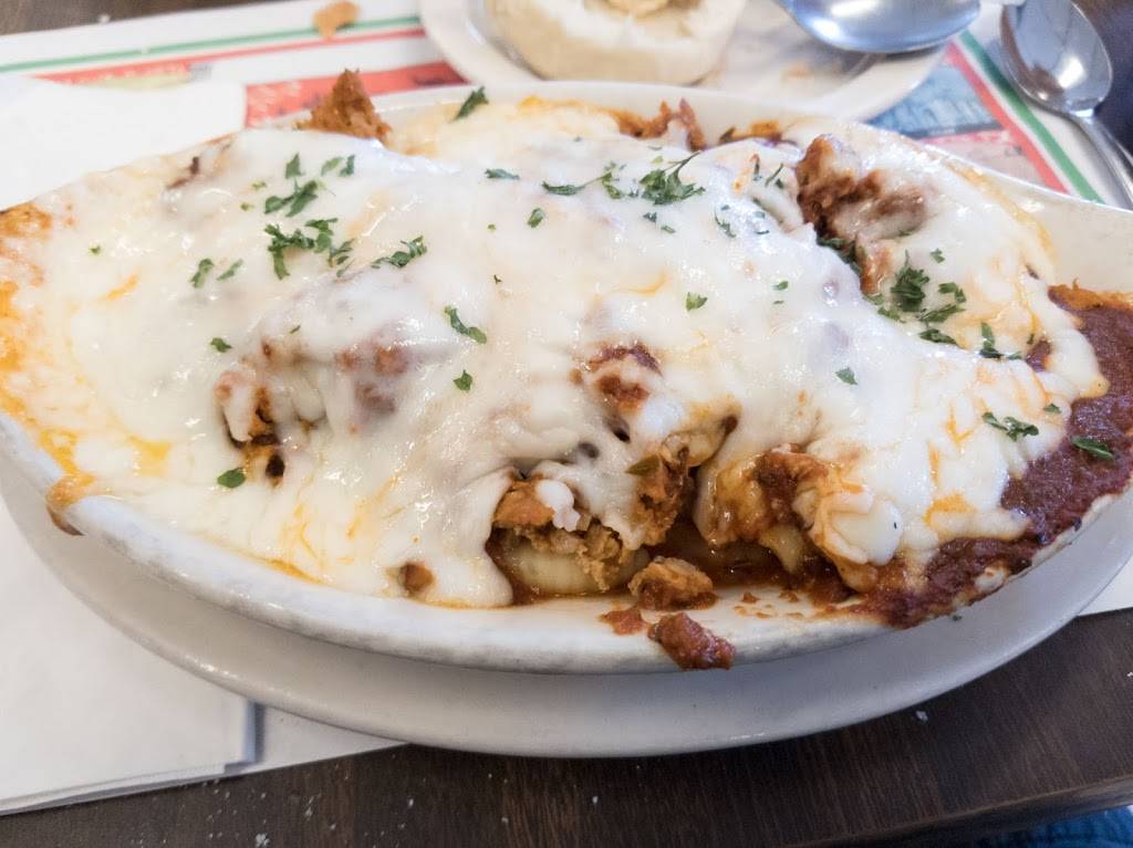 Tumea & Sons | restaurant | 1501 SE 1st St, Des Moines, IA 50315, USA | 5152827976 OR +1 515-282-7976