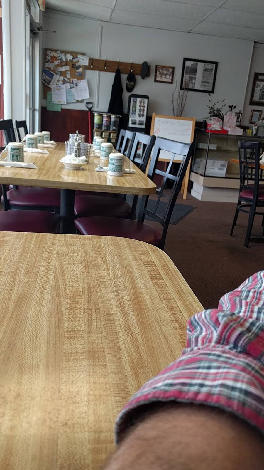 Genoa Cafe | cafe | 233 W Main St, Genoa, IL 60135, USA | 8157846647 OR +1 815-784-6647