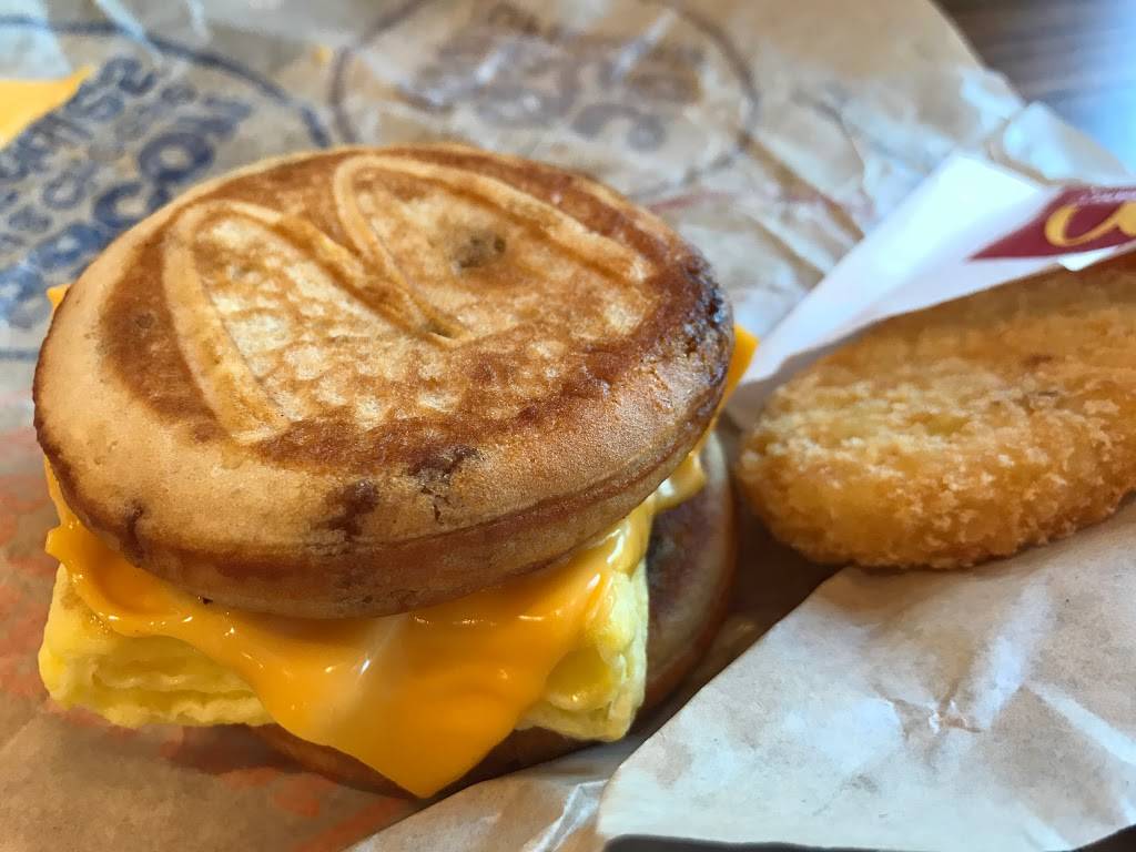 McDonalds | cafe | 23110 Valencia Blvd, Valencia, CA 91355, USA | 6612591811 OR +1 661-259-1811