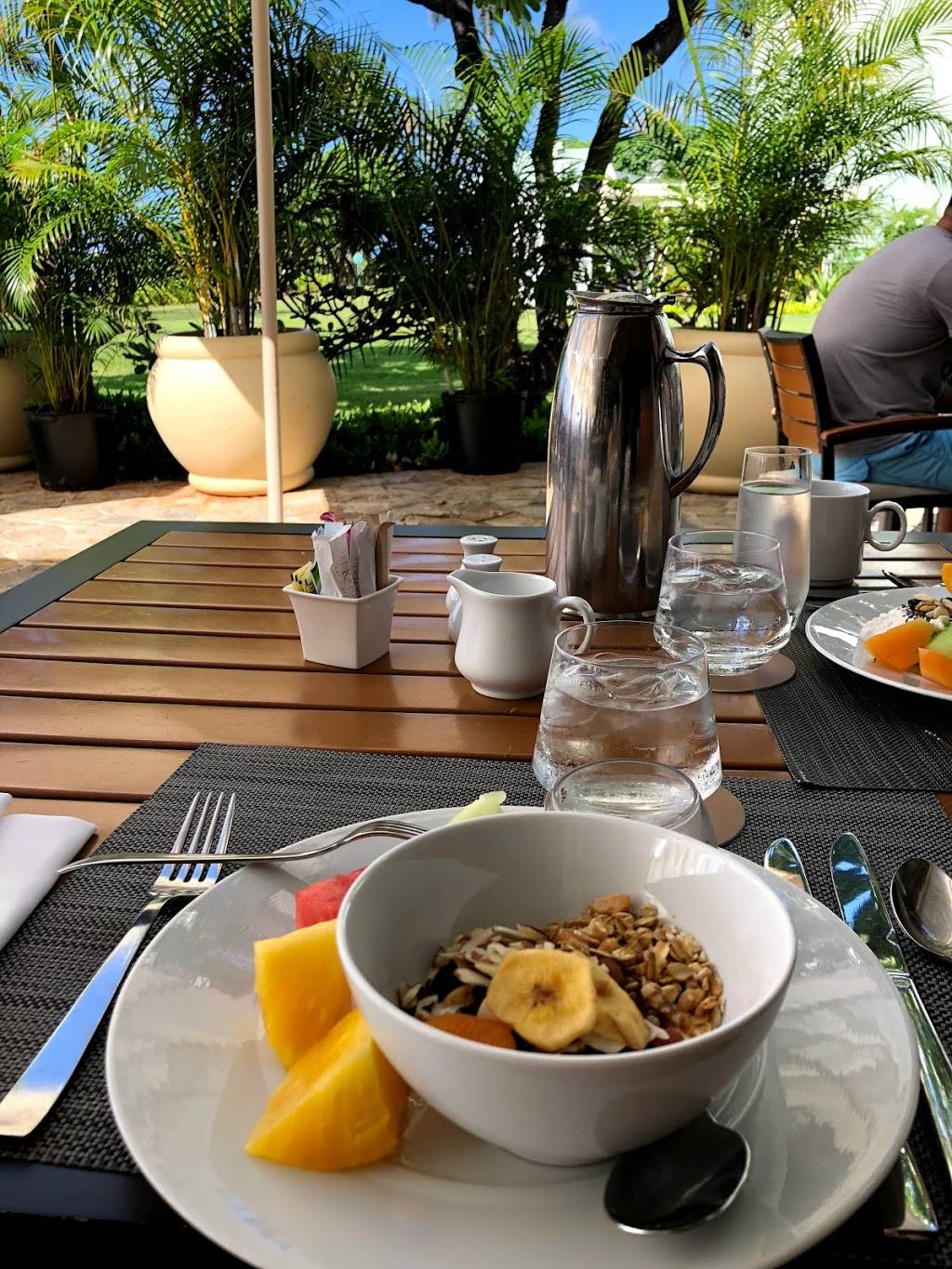 Plumeria Beach House | restaurant | 5000 Kahala Ave, Honolulu, HI 96816, USA | 8087398760 OR +1 808-739-8760