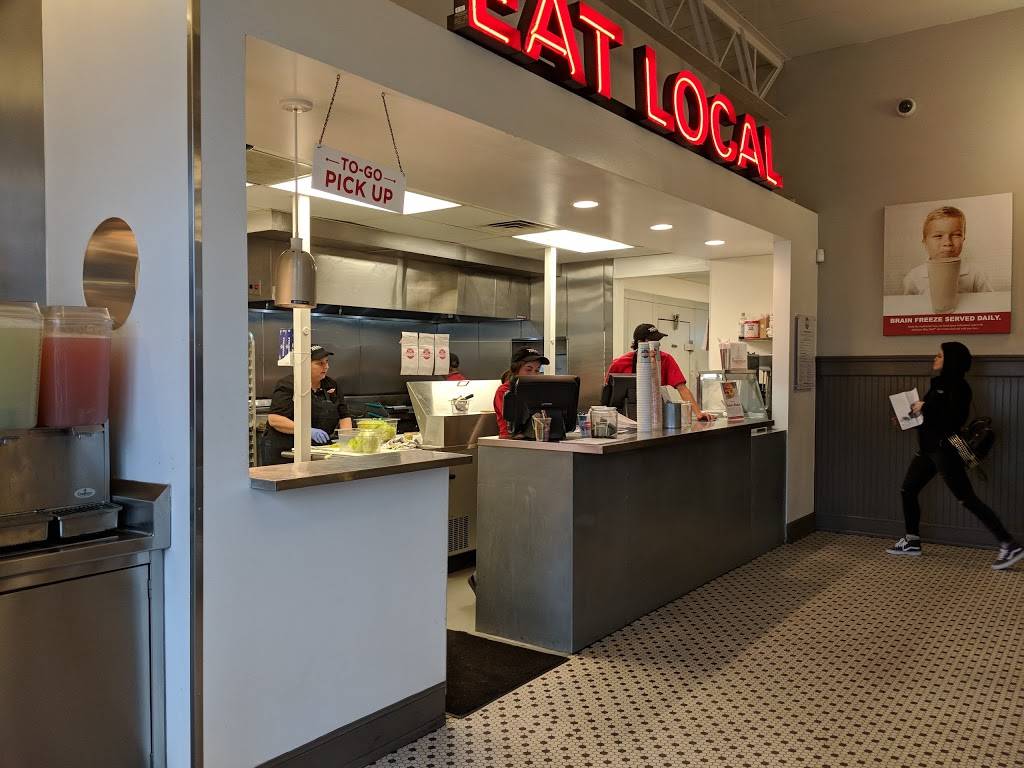 Tuckers Onion Burgers | restaurant | 324 NW 23rd St, Oklahoma City, OK 73118, USA | 4056092333 OR +1 405-609-2333