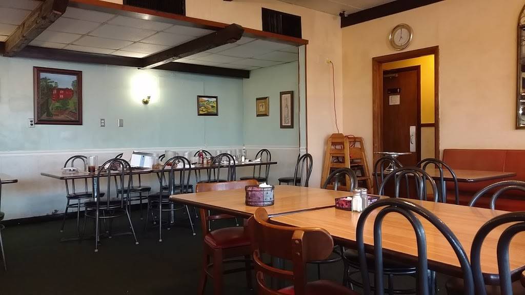 Vancostas Restaurant | restaurant | 14745 Warwick Blvd, Newport News, VA 23608, USA | 7578741060 OR +1 757-874-1060