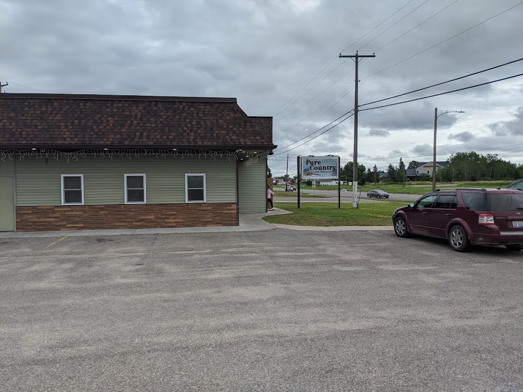 Pure Country Family Restaurant | restaurant | 601 W 25th Ave, Sault Ste. Marie, MI 49783, USA | 9062597045 OR +1 906-259-7045