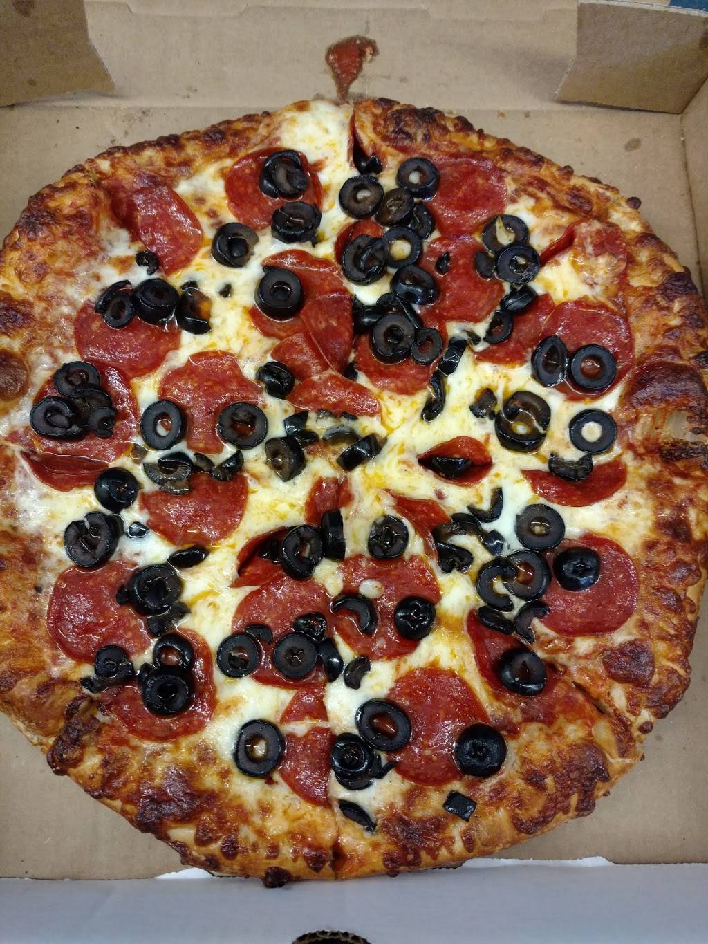 Gs Pizza World | restaurant | 15692 W Akron-Canfield Rd, Berlin Center, OH 44401, USA | 3305470088 OR +1 330-547-0088