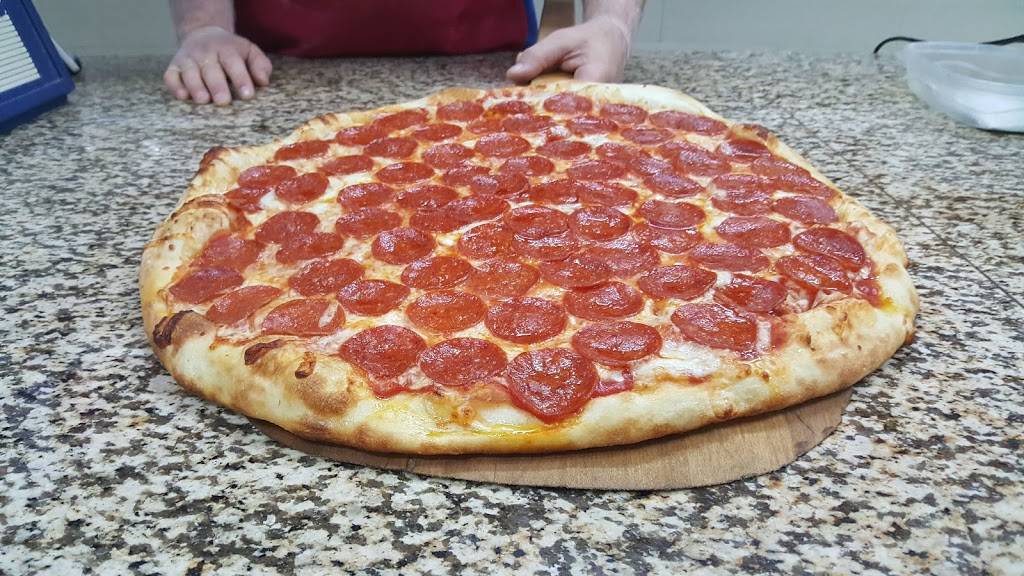 Leone Original Pizza | restaurant | 11134 Antioch Rd, Overland Park, KS 66210, USA | 9134519245 OR +1 913-451-9245