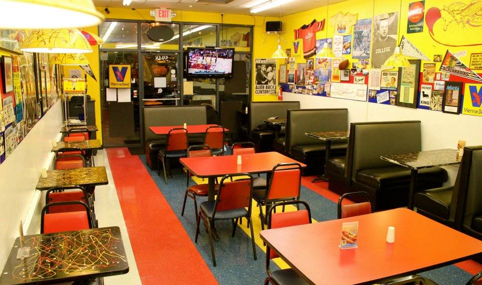 Mikes Hot Dogs | meal takeaway | 5948 Roswell Rd, Sandy Springs, GA 30328, USA | 4042528484 OR +1 404-252-8484