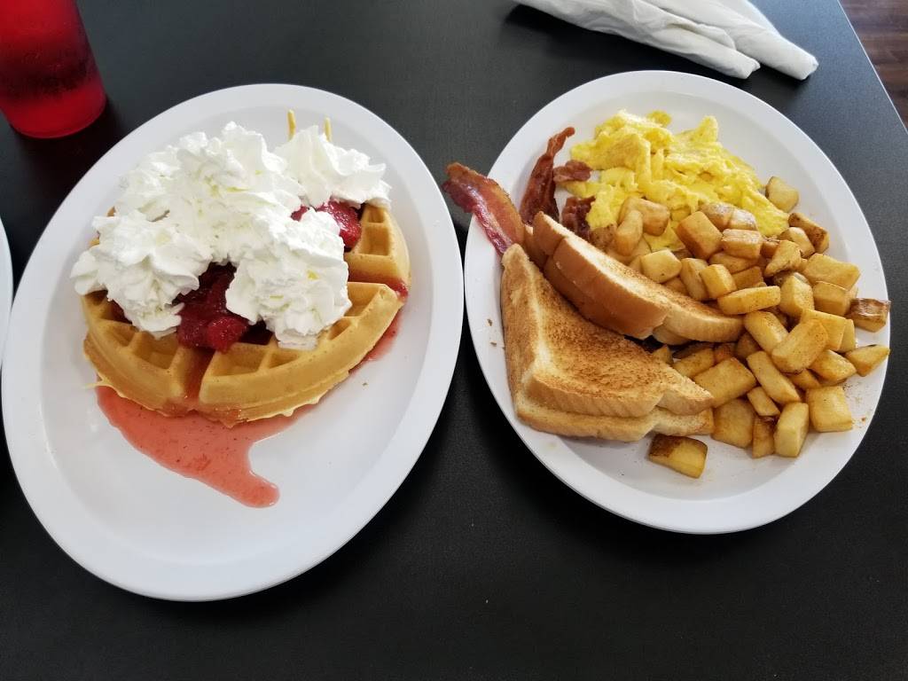 Waffle Company | restaurant | 4115a Broadway St, Mt Vernon, IL 62864, USA | 6182426047 OR +1 618-242-6047