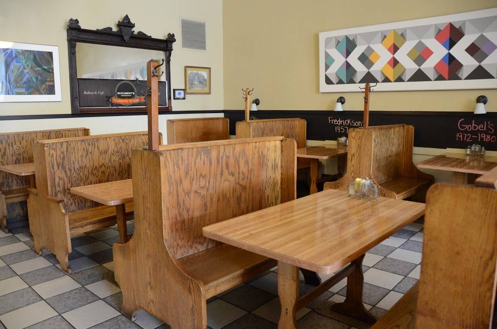 Schuberts Restaurant | restaurant | 128 E Main St, Mt Horeb, WI 53572, USA | 6084373393 OR +1 608-437-3393