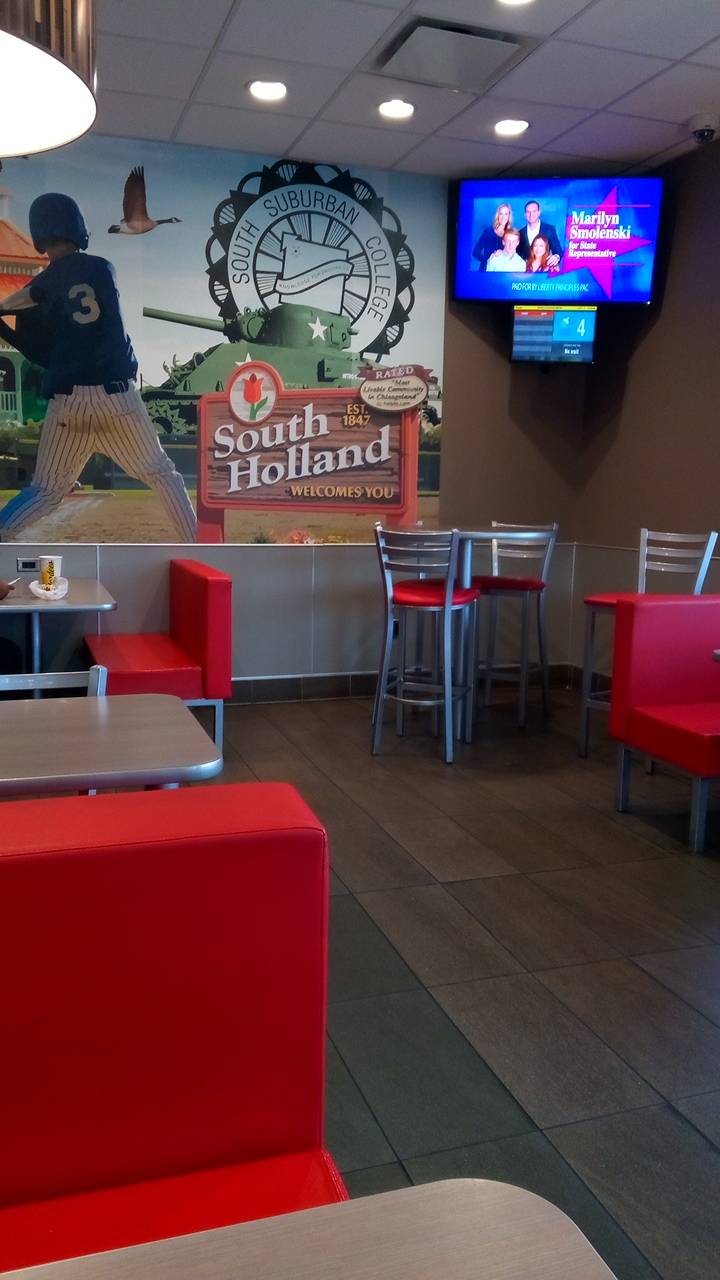 Hardees | restaurant | 1533 E 162nd St, South Holland, IL 60473, USA | 7083317399 OR +1 708-331-7399