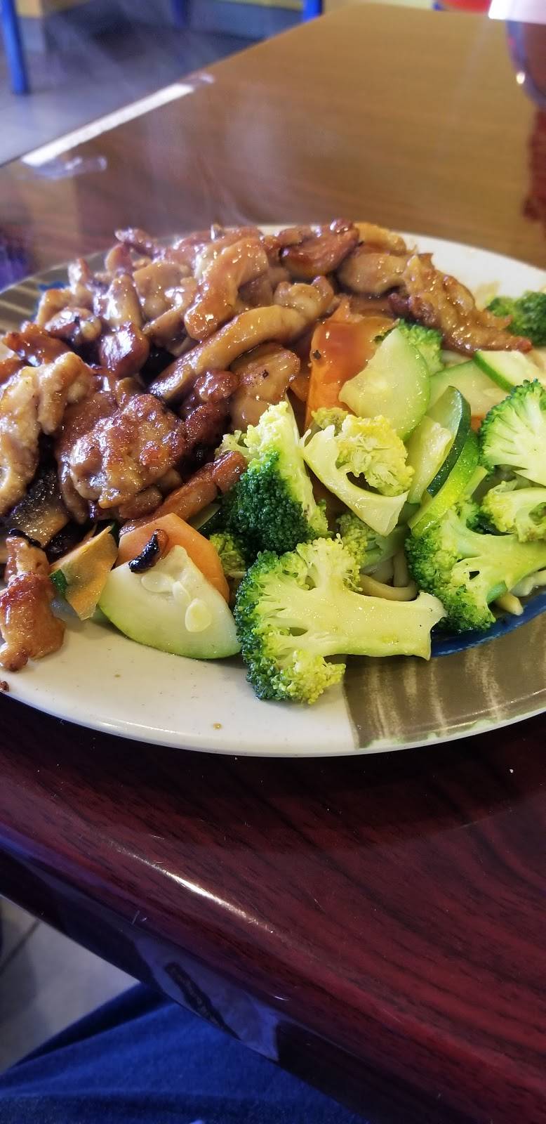 Red Fish Teriyaki Asian Express | restaurant | 3764 Sullivan St ste c, Madison, AL 35758, USA | 2564611144 OR +1 256-461-1144