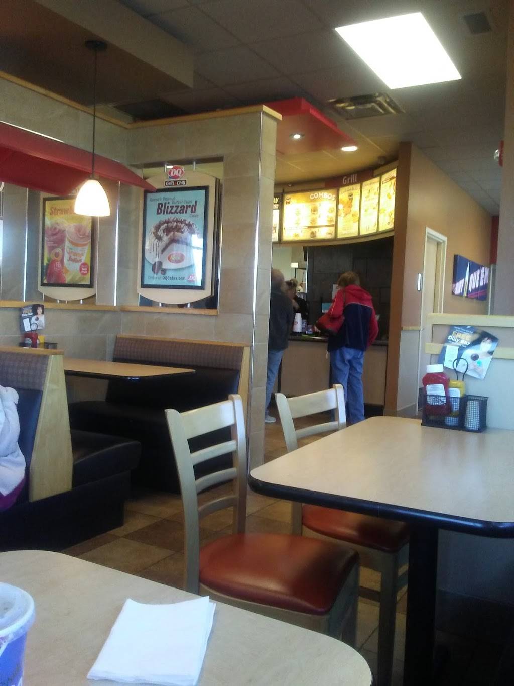 Dairy Queen Grill & Chill | restaurant | 3630 E Andrew Johnson Hwy, Greeneville, TN 37745, USA | 4235255109 OR +1 423-525-5109