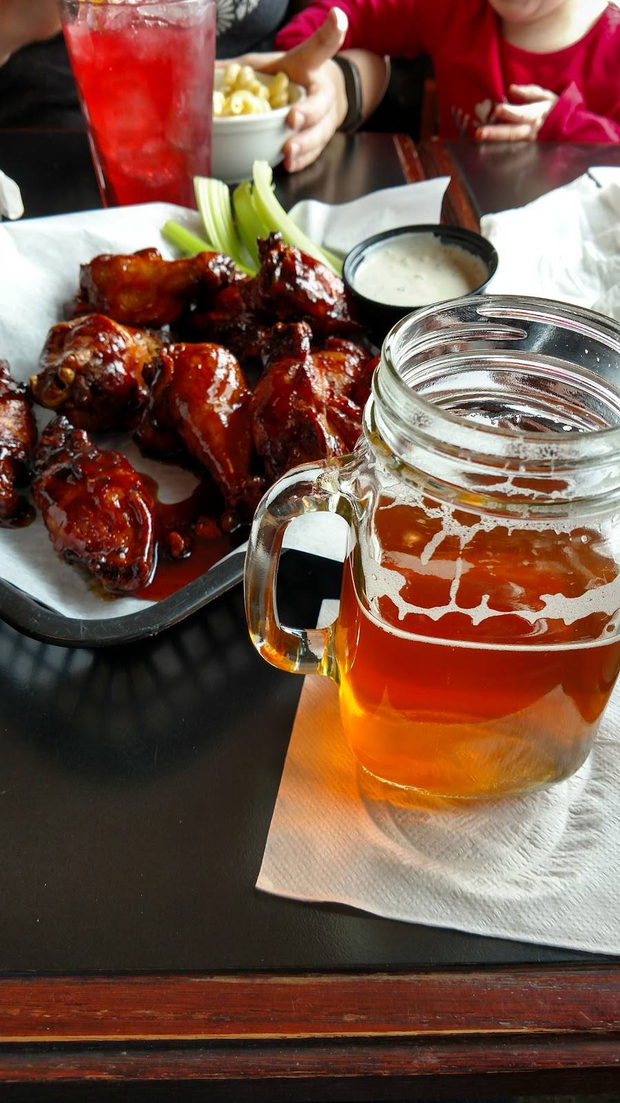 Maddys Tavern | restaurant | 9205 US-31, Grawn, MI 49637, USA | 2312766244 OR +1 231-276-6244