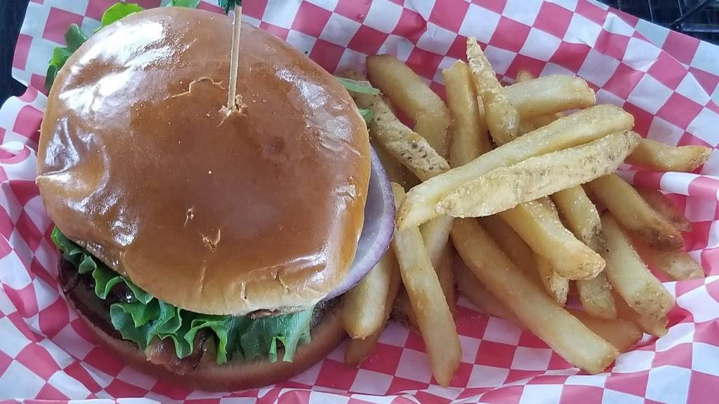 Watsons House of Ales | restaurant | 14656 Grisby Rd, Houston, TX 77079, USA | 2819202929 OR +1 281-920-2929