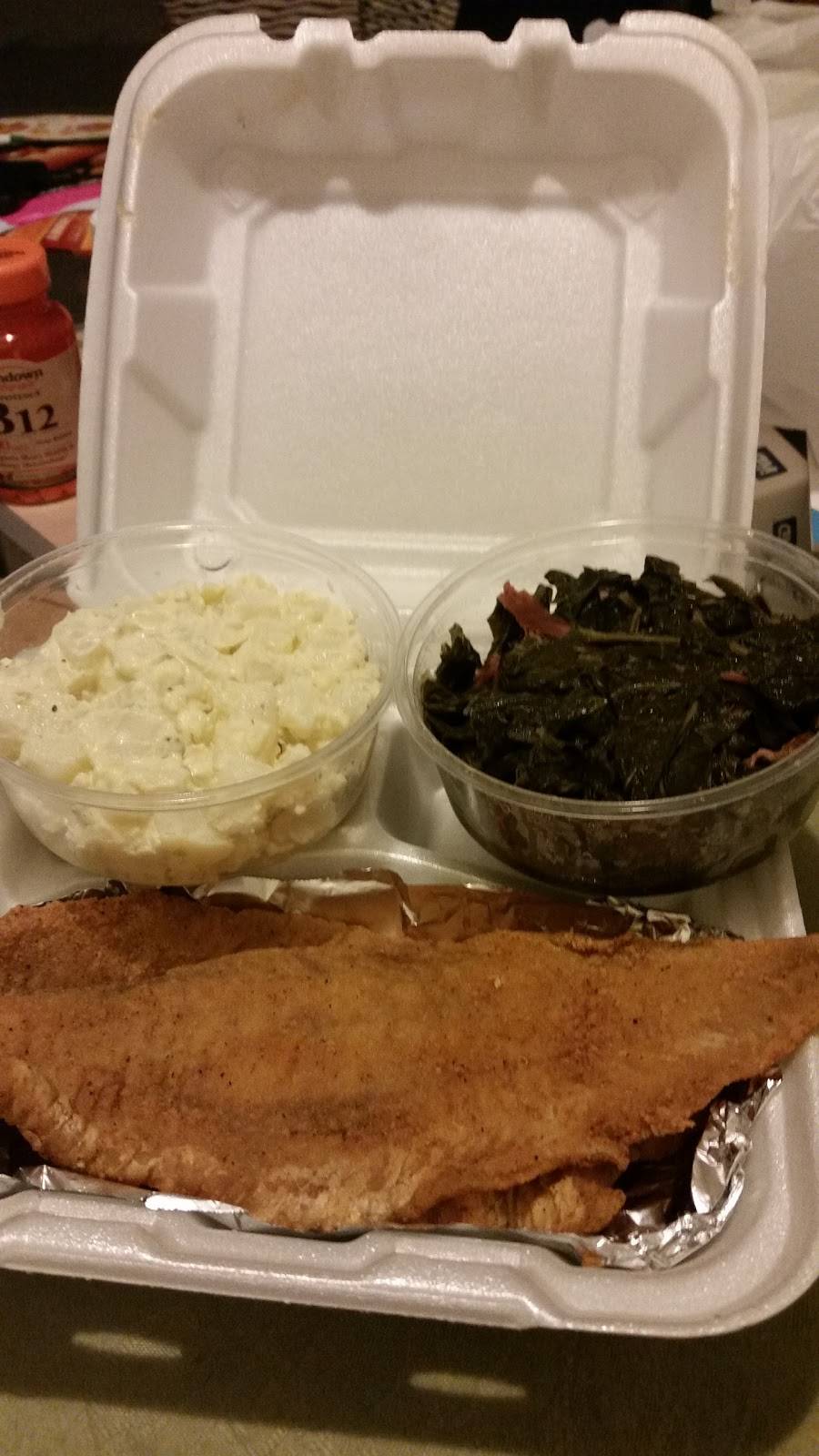 Mr. Bobbys Chicken | restaurant | 2810 Edmondson Ave, Baltimore, MD 21223, USA | 4102336538 OR +1 410-233-6538