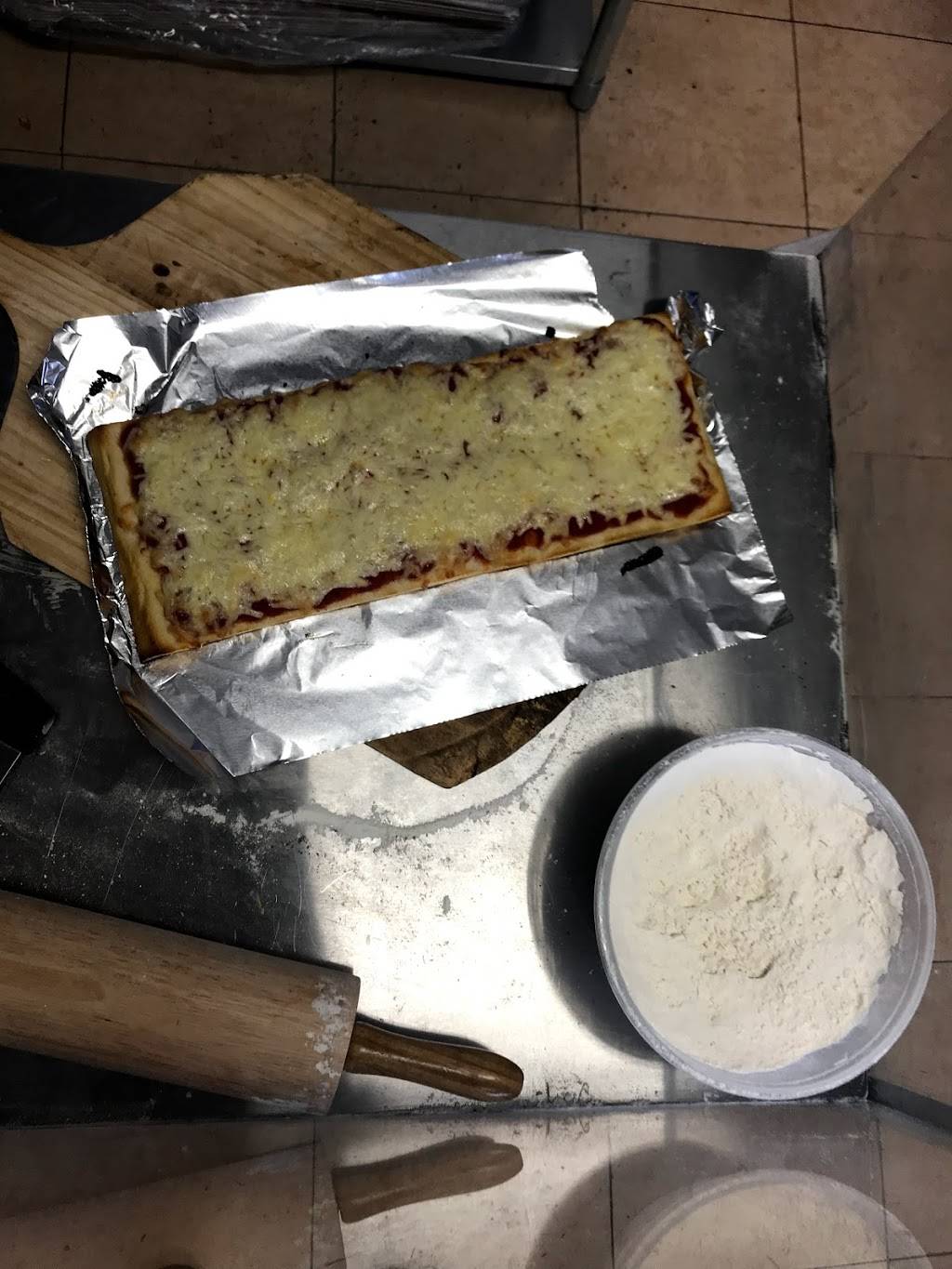 Macks Boardwalk Pizza | restaurant | 1112 S 9th St, Philadelphia, PA 19147, USA | 2157557553 OR +1 215-755-7553