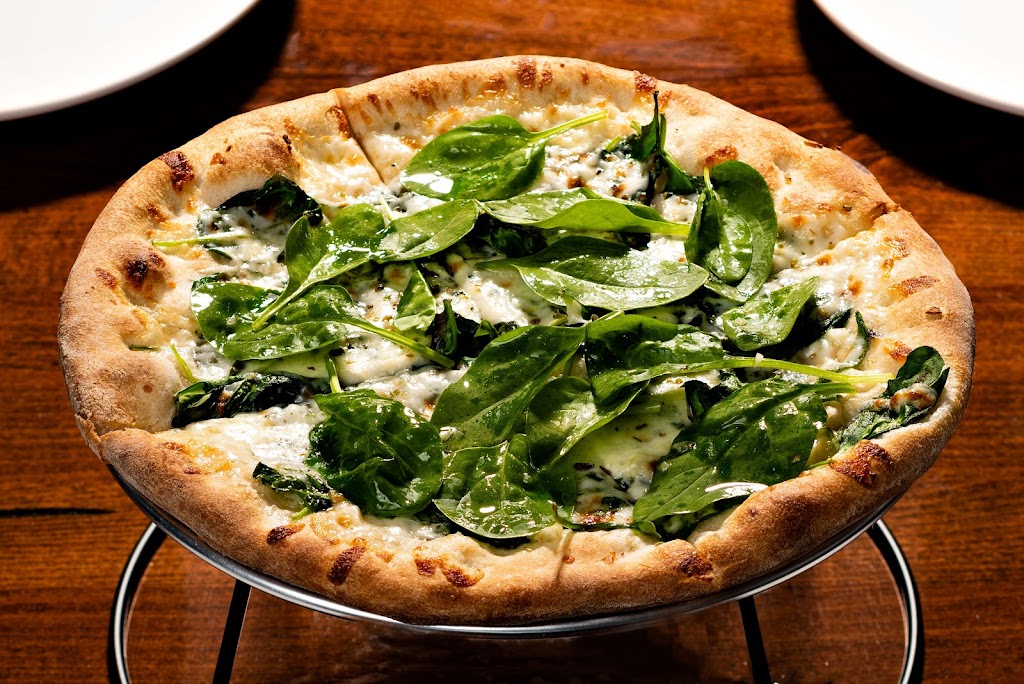 Julianas Ristorante & Pizzeria | restaurant | 701 Cathedral Rd, Philadelphia, PA 19128, USA | 2673686041 OR +1 267-368-6041