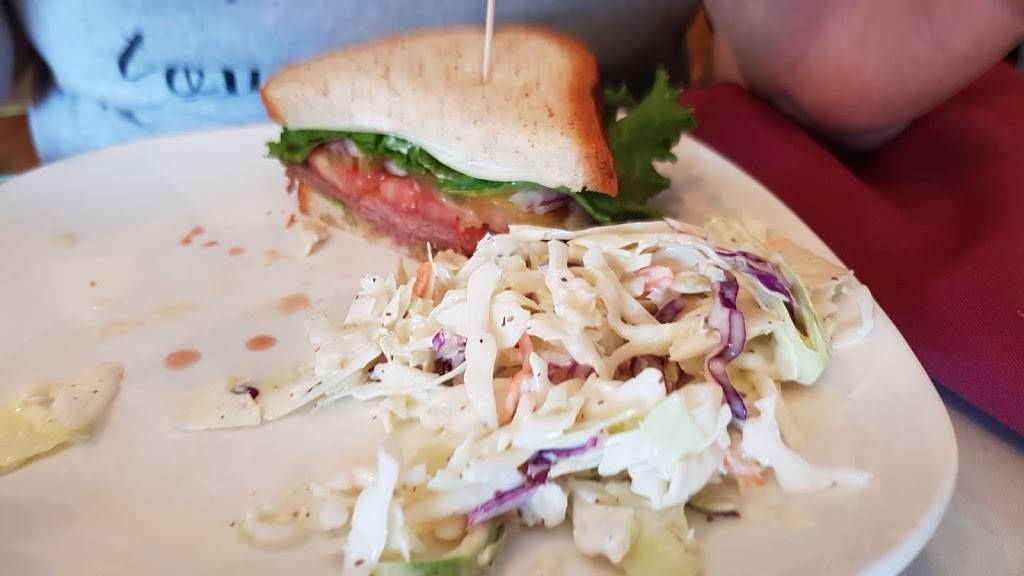 Lighthouse Deli | meal takeaway | 28 S Washington St, Sonora, CA 95370, USA | 2095321631 OR +1 209-532-1631