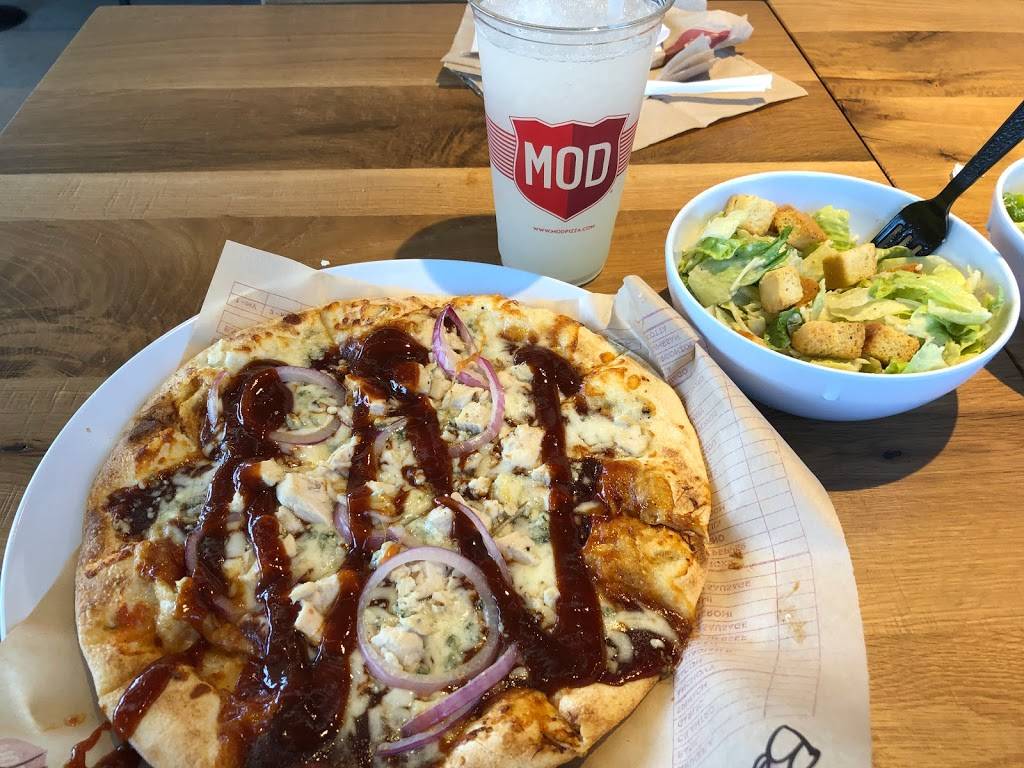 MOD Pizza | restaurant | 1675 E Broad St Suite 109, Mansfield, TX 76063, USA | 6823410506 OR +1 682-341-0506