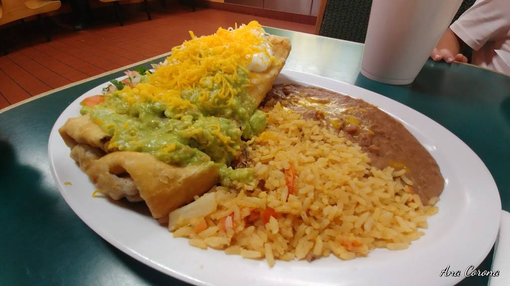 Herraras Mexican Food | restaurant | 6902 Federal Blvd, Lemon Grove, CA 91945, USA | 6197415180 OR +1 619-741-5180