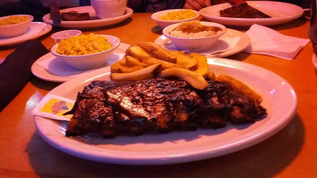 Texas Roadhouse | restaurant | 7341 Northcliff Ave, Brooklyn, OH 44144, USA | 2167390760 OR +1 216-739-0760